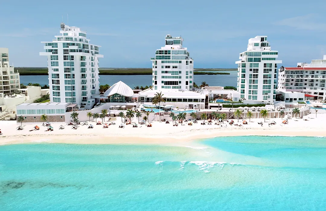 Oleo Cancun Playa All Inclusive Resort-1